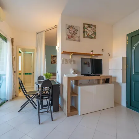 Lejlighed Casa Roccia Olbia